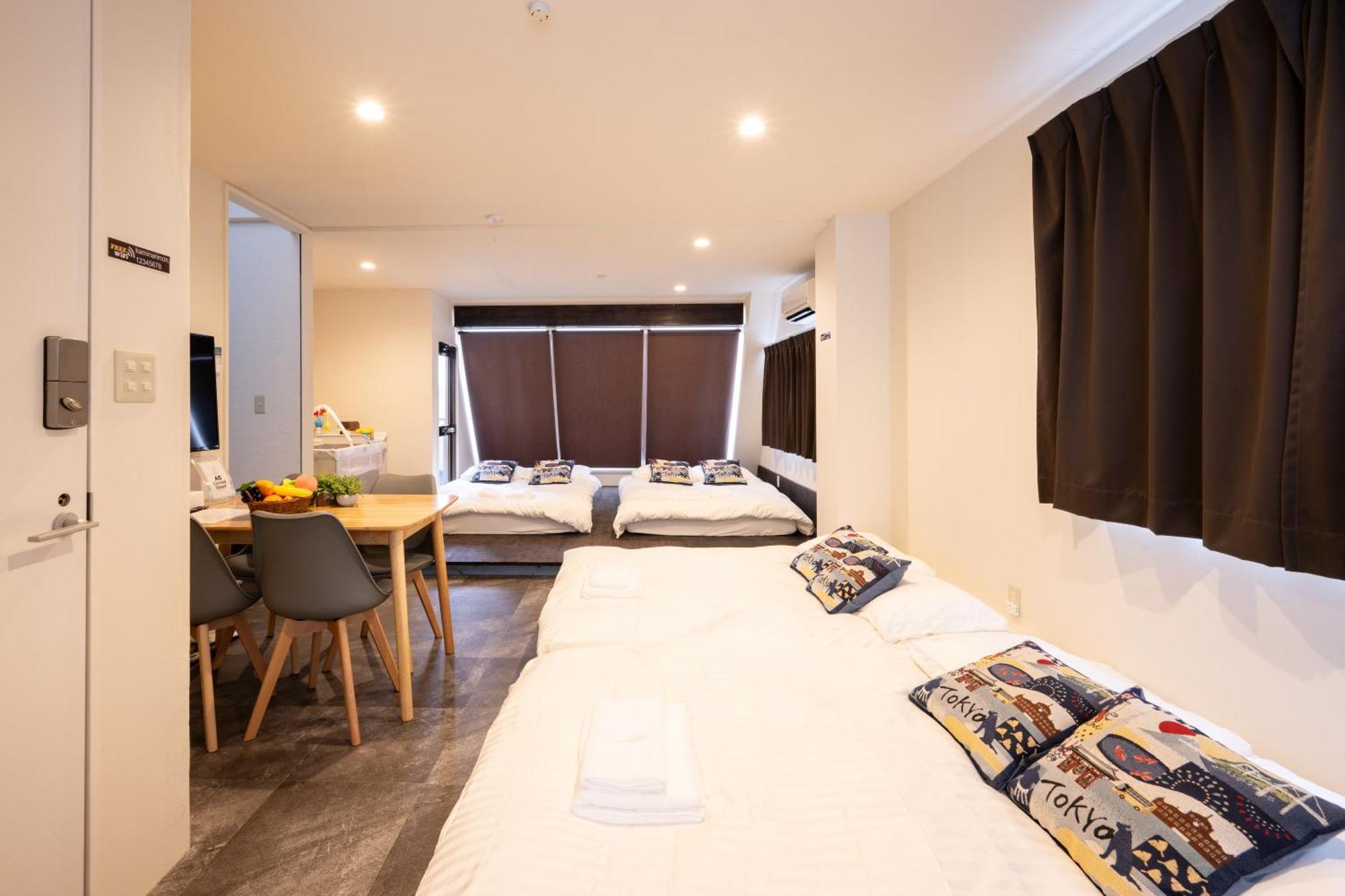 Apartamento Thunder -雷門サンダーホテル- 浅草駅から徒歩5分 ベビー用品付き ファミリーも歓迎 大人8名もok!!